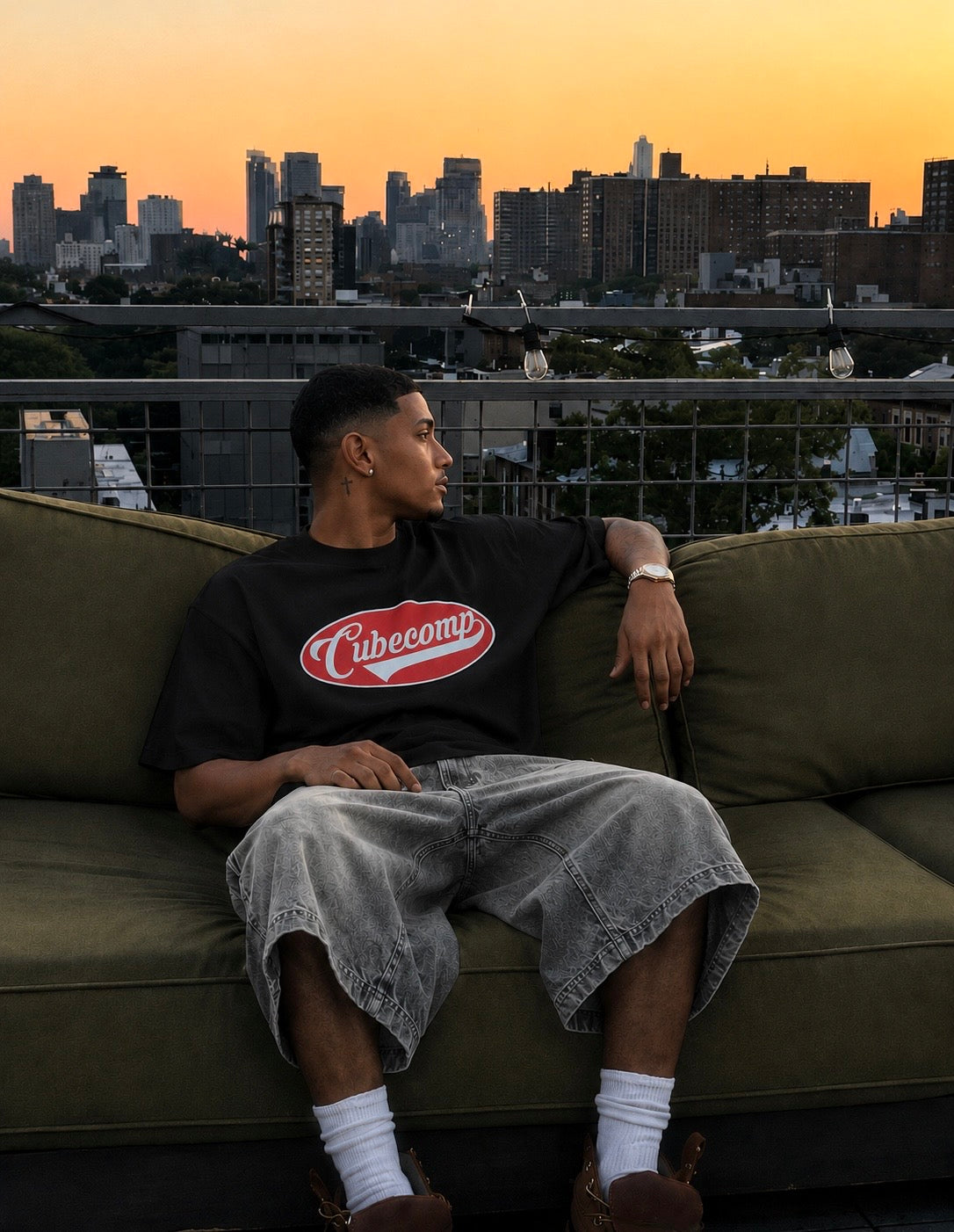 MENS BLACK CUBE COMP TEE